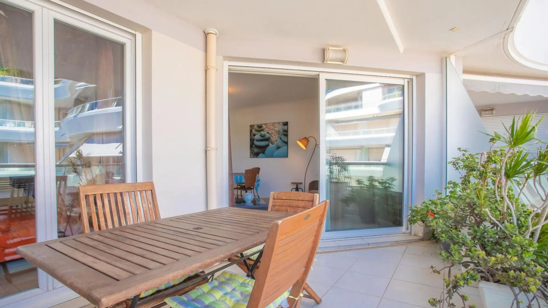 Superbe Appartement Vue Mer Fréjus Apartman